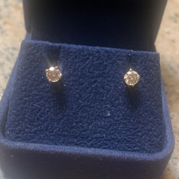 Spence Diamonds Jewelry - Spence Diamond 0.50ct Elegant 14K White Gold Stud Earrings